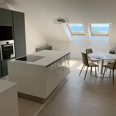 Taperini * Πορτορόζ